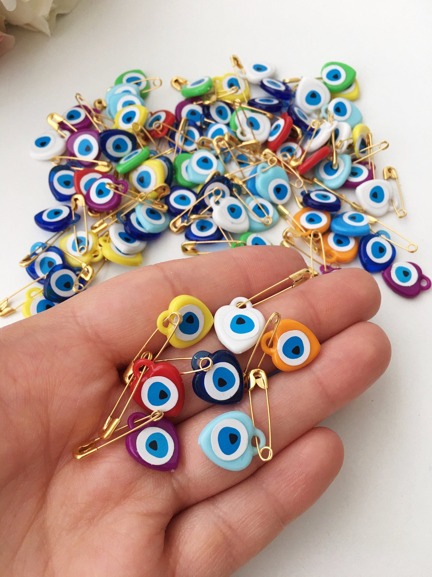 Unique wedding favor | 100 evil eye safety pins | mixed resin evil eye