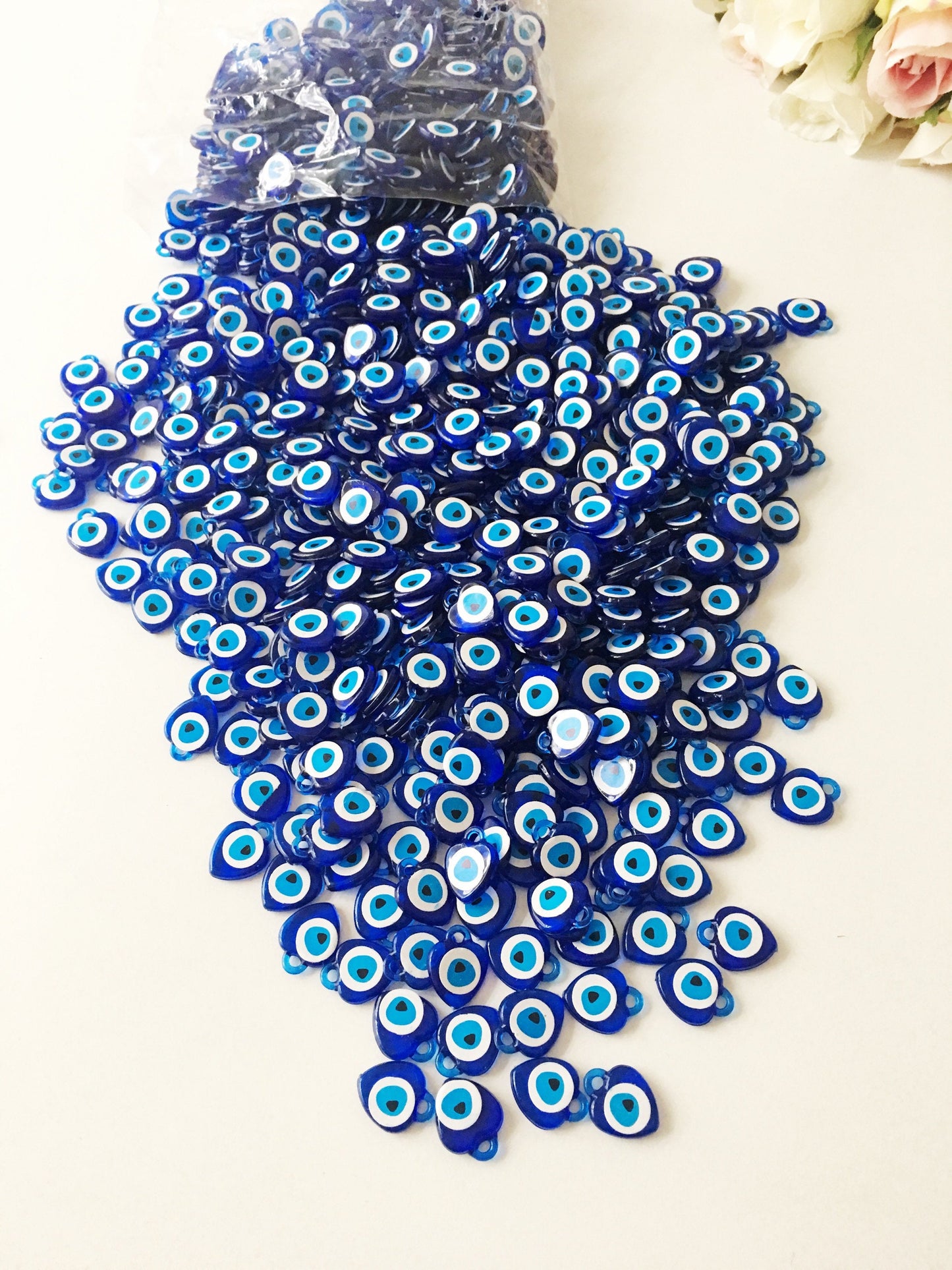 100 pcs Blue evil eye charm, unique wedding favors, party favors,